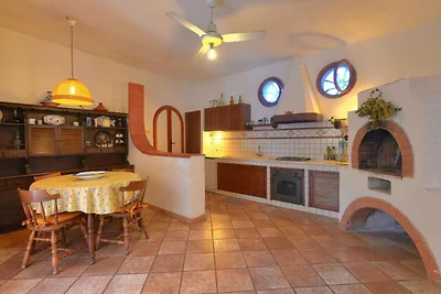Ferienhaus mit privatem Pool in Fanusa