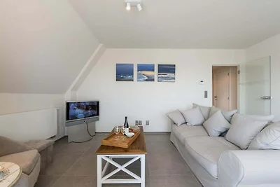 Tjènne 202 in Koksijde mit sonniger Terrasse