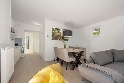 Moderne Lodge mit Geschirrspüler, 8 km.