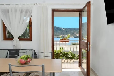 Apartments Nina - One Bedroom Apartment with ...