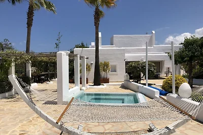 Gemütliches Landhaus mit privatem Pool