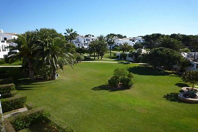 Bella casa vacanze con piscina in comune