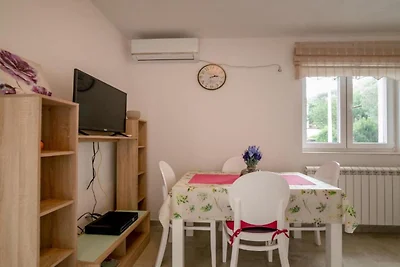 One Bedroom Apartment with Balcony and Sea Vi...