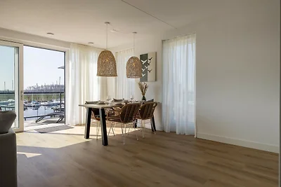 Chic appartement met uitzicht op de...