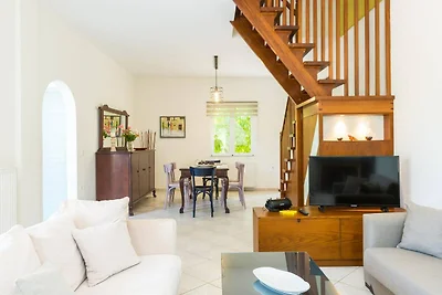 Villa in Prines mit privatem Pool