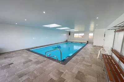 Huis Ploudalmézeau met verwarmd zwembad