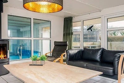 Luxe zwembadhuis bij zee -- By Traum...