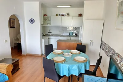 Charmante 2-Schlafzimmer-Wohnung in Carvoeiro