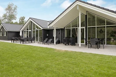 16 persone case ad Væggerløse