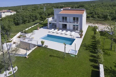 Ruhige Villa in Stanisovi mit Meerblick
