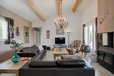 Villa moderna a Camplong con piscina privata