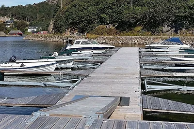 4 Personen Ferienhaus in lyngdal-By Traum