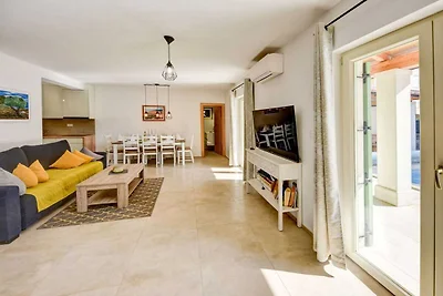 Guest house Gabriel with pool