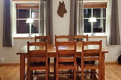 6 Personen Ferienhaus in Hamnvik