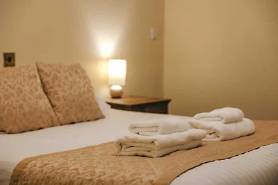 Ferienhaus mit 2 Schlafzimmern für 4 Gäste, K...