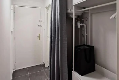 Studio Heron Residence