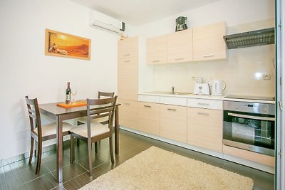 Schön eingerichtete Wohnung mit einem Schlafz...