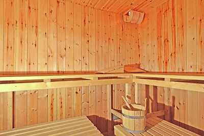 Luxuriöses Chalet in Riddes mit Whirlpool
