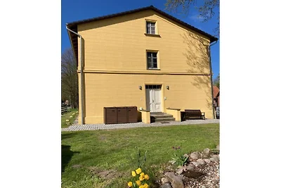 Vakantieappartement in het gele huis