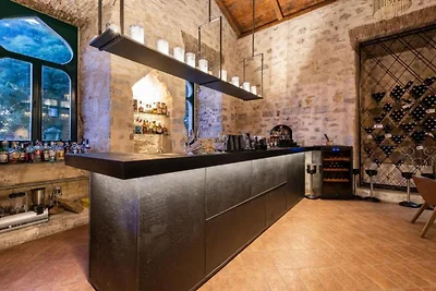 Historic Han Hideaway Deluxe Suite