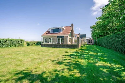 Charmantes 5-Personen-Ferienhaus mit...