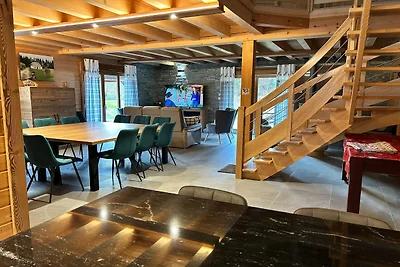 Magnifico chalet in legno con sauna
