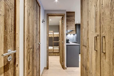 Komplett renovierte Wohnung, direkter Zugang ...