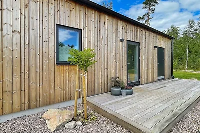 Spacieuse villa au bord du lac avec sauna
