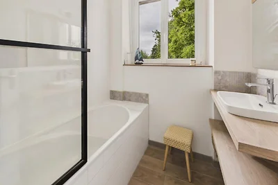 Ferienhaus in Fouesnant in der Nähe des Stran...