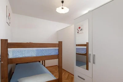 Villa Valjalo - Three Bedroom Apartment with ...