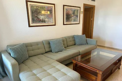 Komfortables Apartment mit Gemeinschaftspool