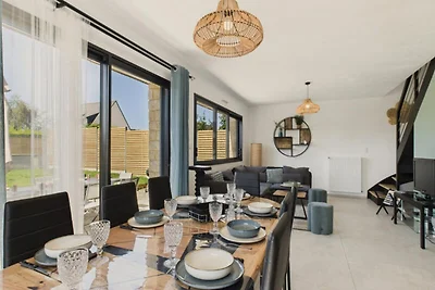 Apartment in der Nähe des Strandes von Rohu m...