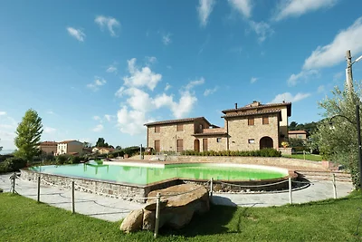 Splendida villa a Monte del Lago con vista su...