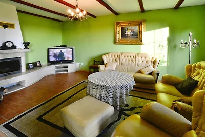 Villa per vacanze con bel giardino