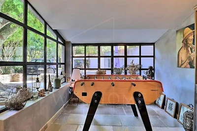 Haus in Ventabren mit Pool und Garten