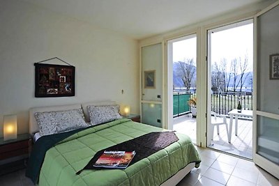 Wohnung in Porlezza mit Seeblick