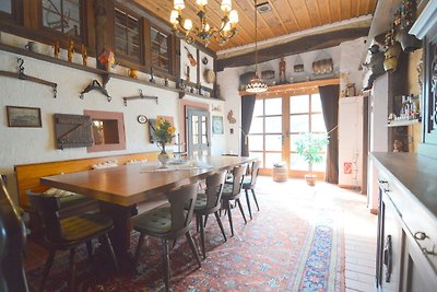 Ferienhaus in der Ittel-Eifel mit Balkon