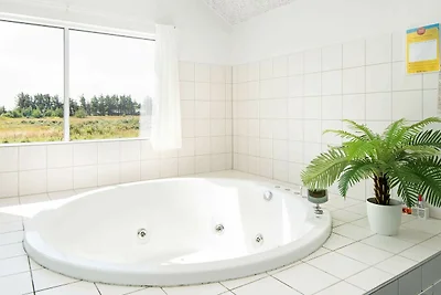 20 Personen Ferienhaus in Løkken