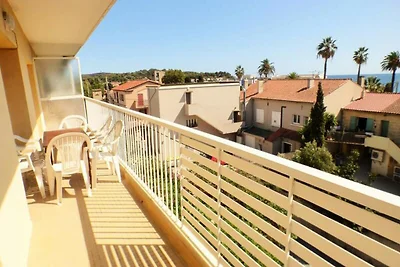 Apartment in Les Sablettes mit Meerblick