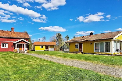 4 Personen Ferienhaus in LJUSDAL-By Traum