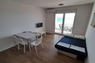 One-Bedroom (A2)