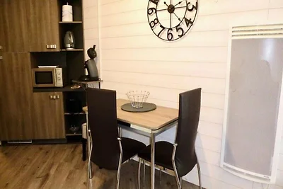 Gemütliches und gemütliches Studio, renoviert...