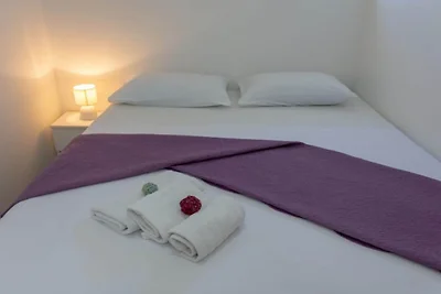 Vacation Home Pasalic - Eight Bedroom Holiday...