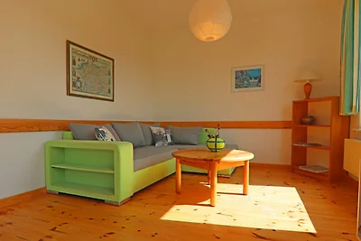 Vakantiehuis met groot terras aan het water