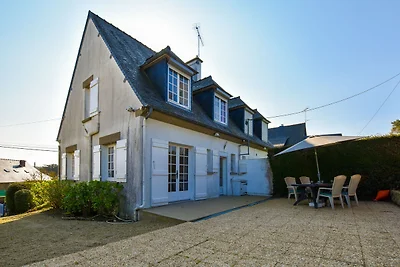 Moderna casa vacanze con giardino
