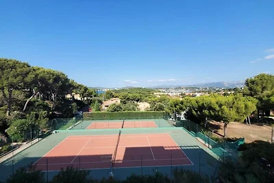 Residenz Lis Olivades mit vier Zimmern