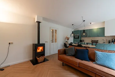 Ferienhaus in Zelhem mit Whirlpool & Wald
