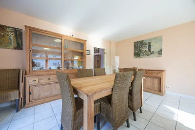 Appartement met twee slaapkamers en garagebox