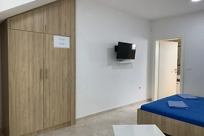 Studio Apartment Vir 2