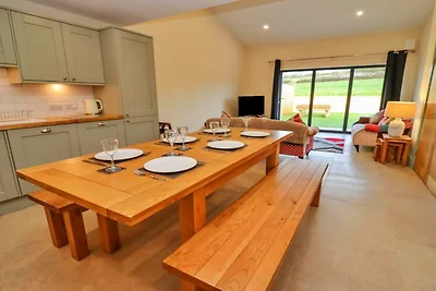 Hütte in Cotswolds mit Whirlpool & Garten